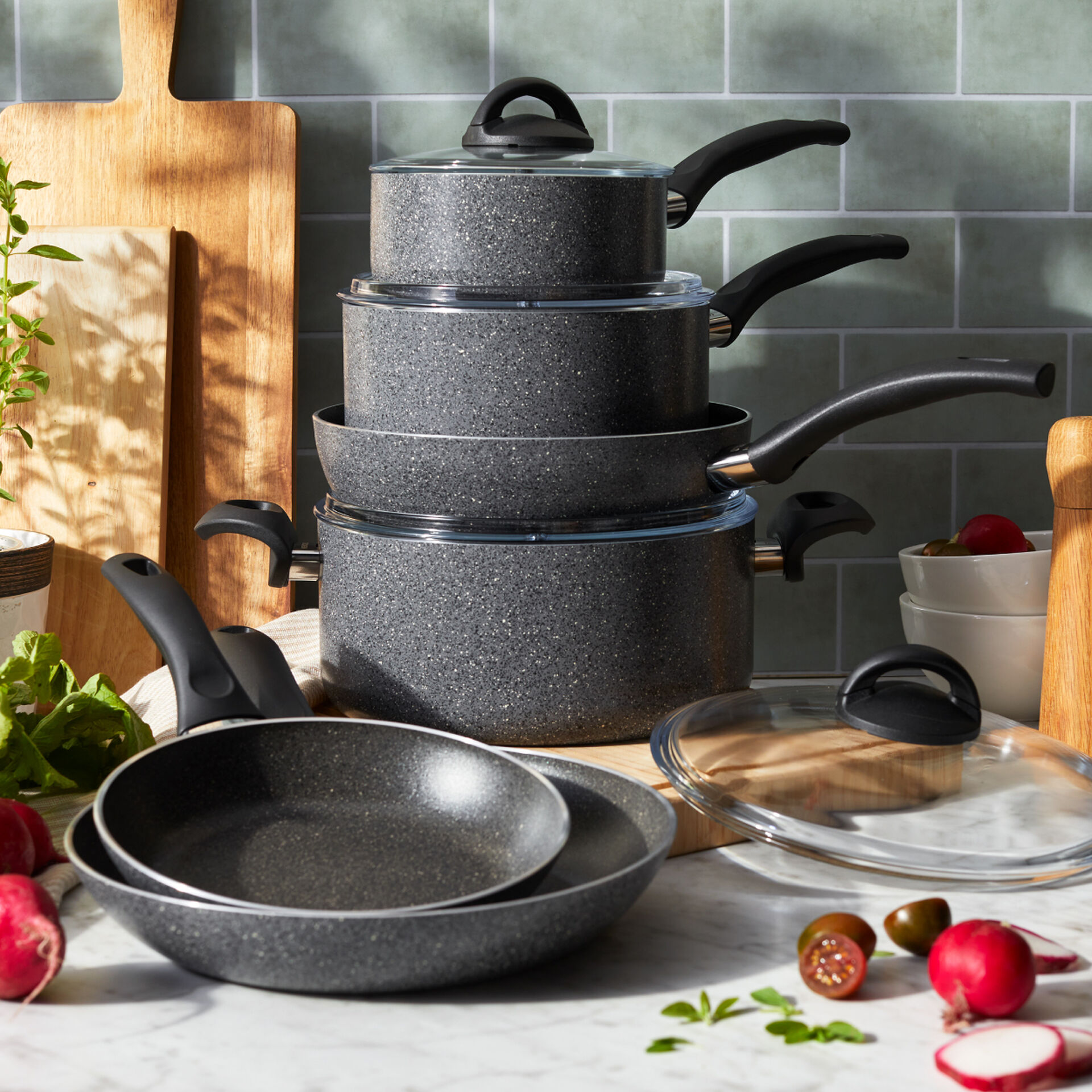 ULTIMATE NONSTICK