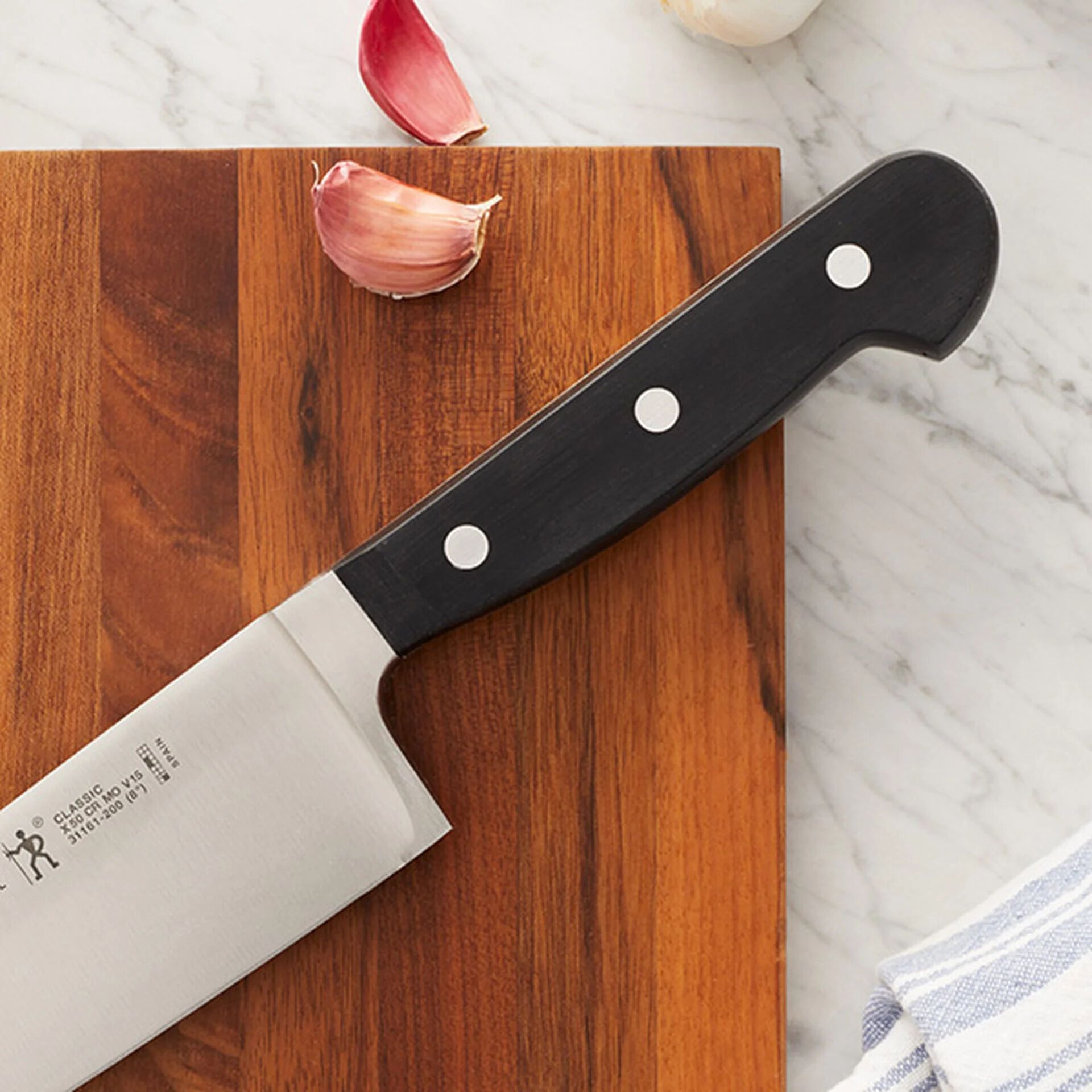 Buy Classic 7-inch, Bread knife | HENCKELS CA
