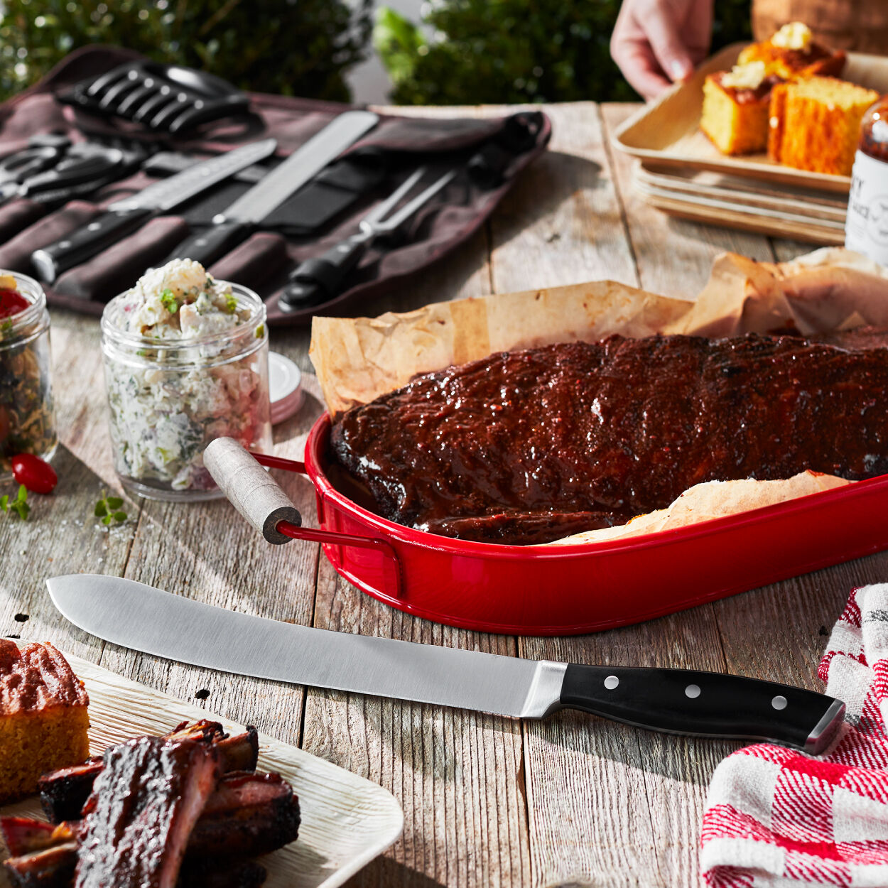 Forged Accent Barbecue Carving Knives and Grill Tools Set