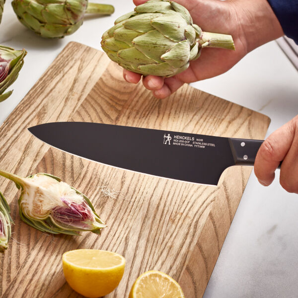 Noir 6-pc, Knife Set w/Magnetic Easel | Henckels US