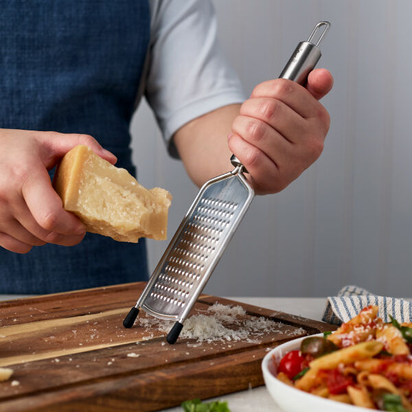 Classic Stainless Tools Can opener | Henckels US