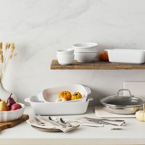 8 Piece Bakeware set, white