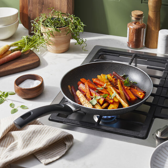 10.00 inch, Aluminum, Nonstick Frying Pan,,large