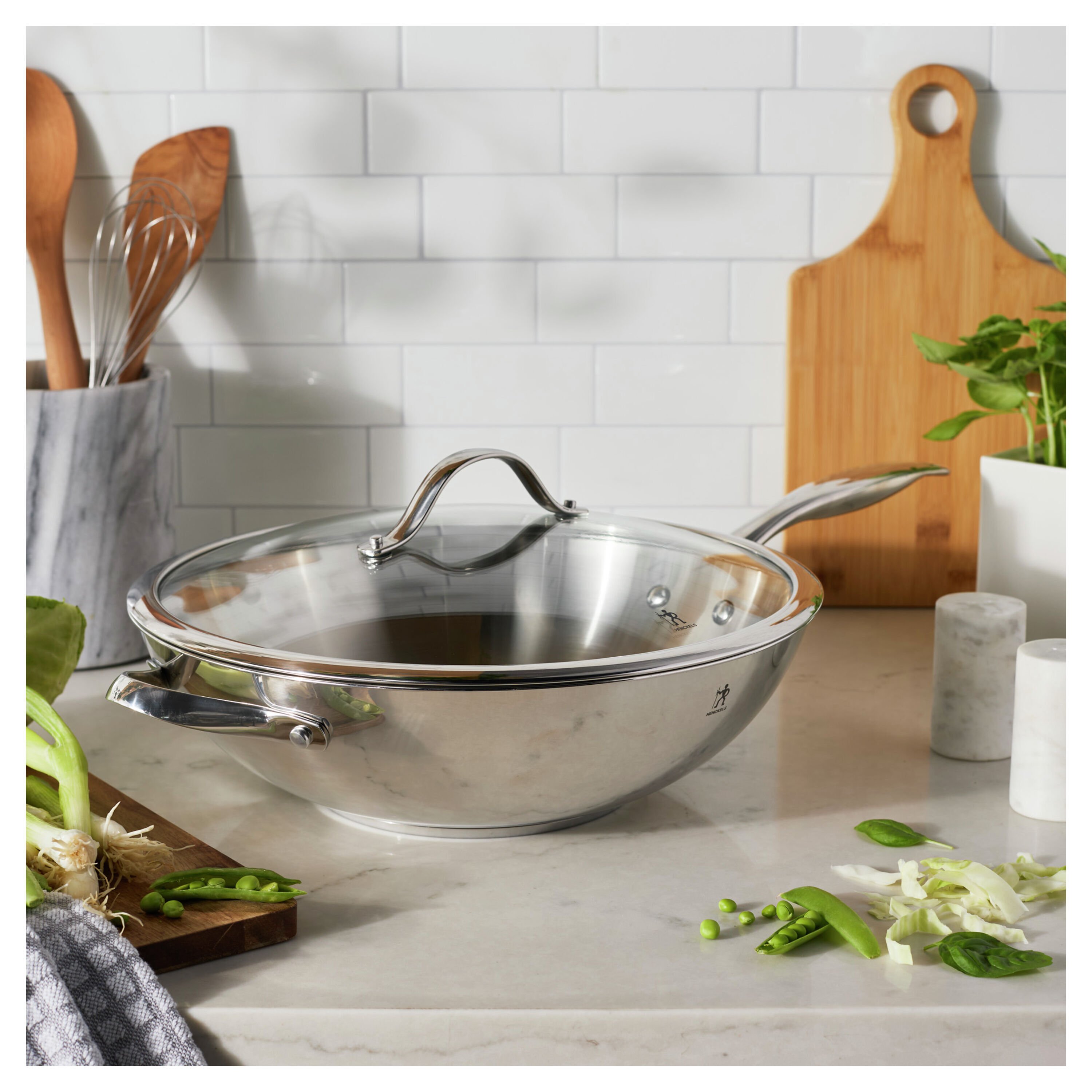 Henckels - Aragon 12.5-inch Wok with Lid - Stainless Steel - Thumbnail 3