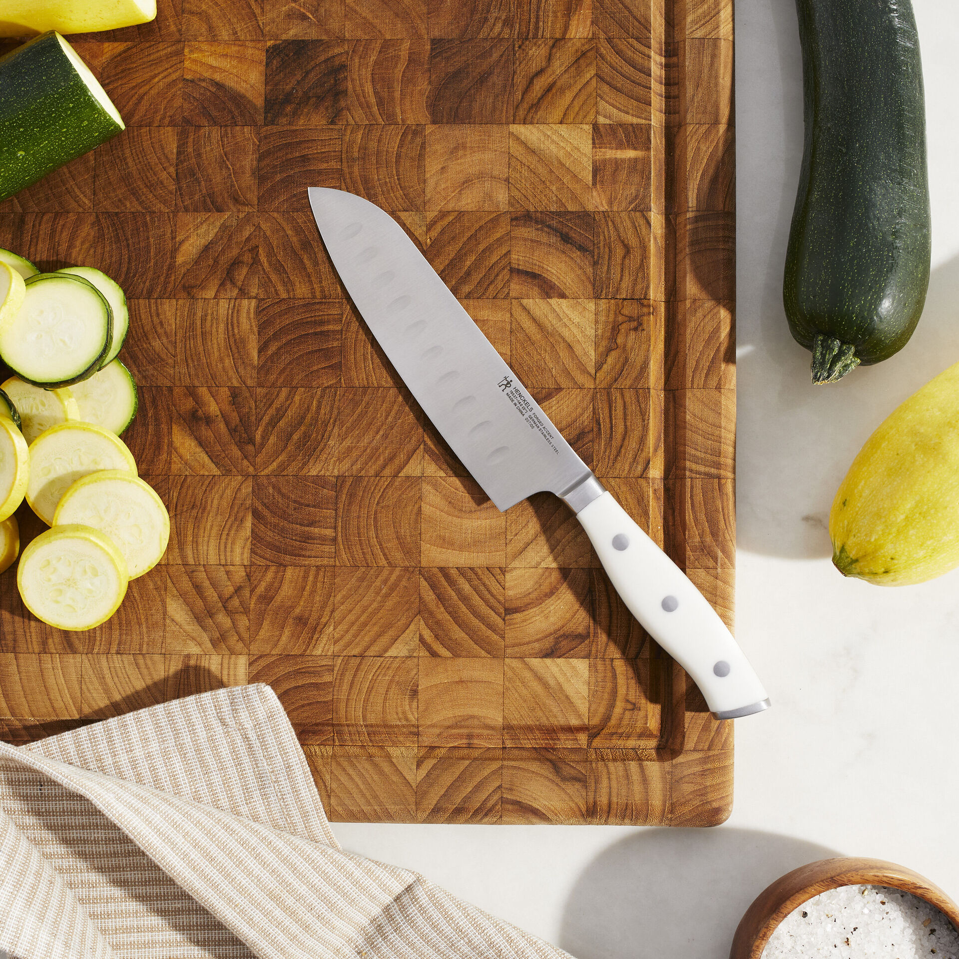 5.00 inch, Santoku
,,large