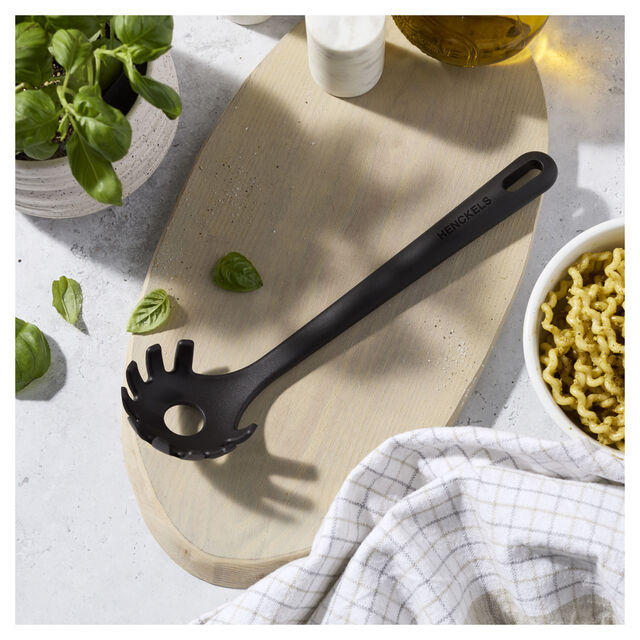 5 Piece Silicone Gadgets,,large