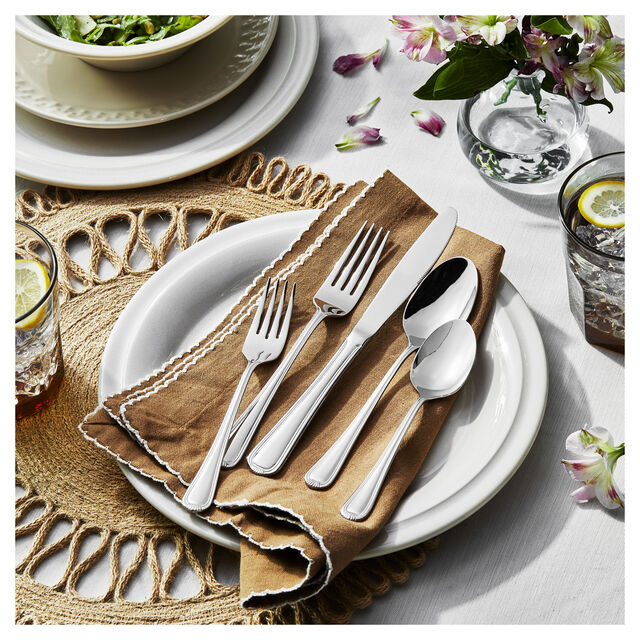 53 Piece Flatware Set polished,,large
