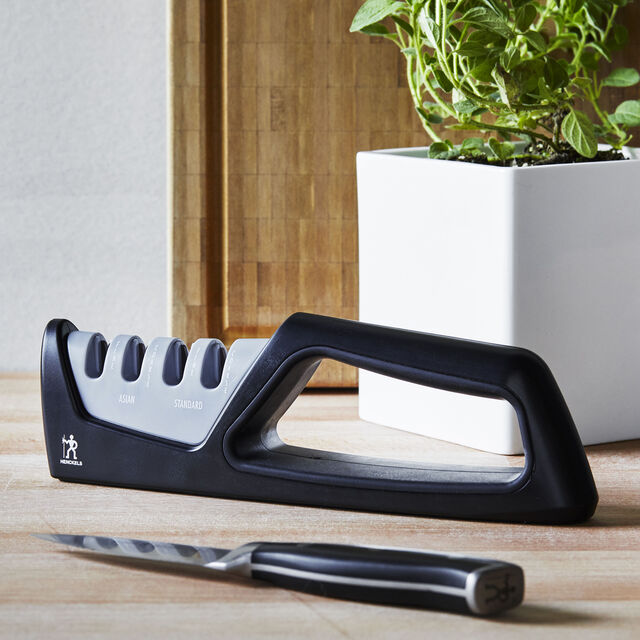 Knife sharpener black,,large