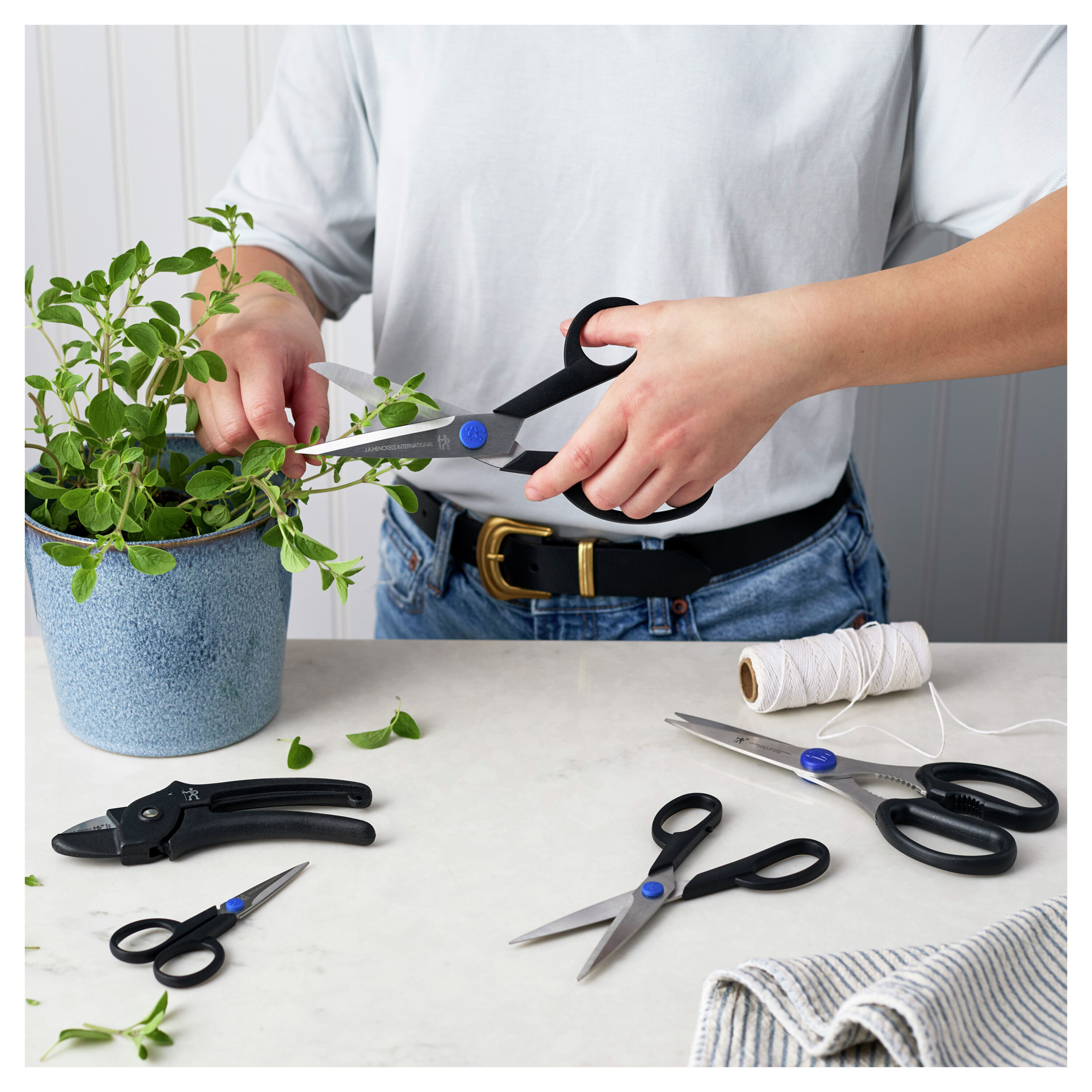 【カオリン】METZグリズリー＆Spencer’s Hacklesセット Shears & Scissors 5-pc, Household Scissors Set | Henckels US
