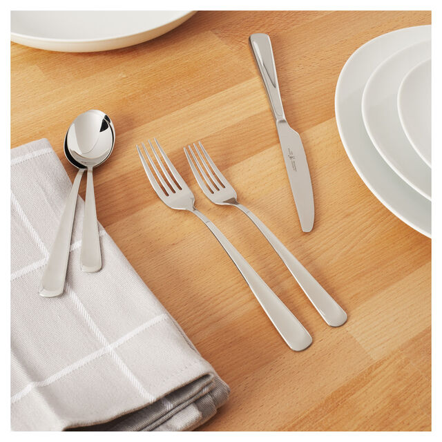 20 Piece Flatware Set,,large