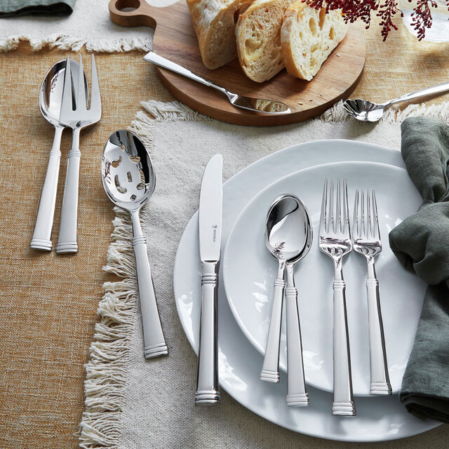 Multiple place set 65 Piece,,large