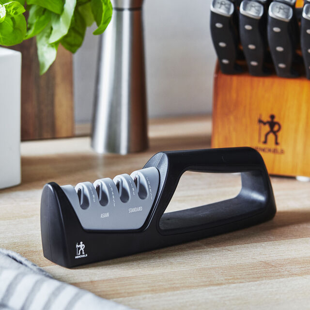 Knife sharpener black,,large